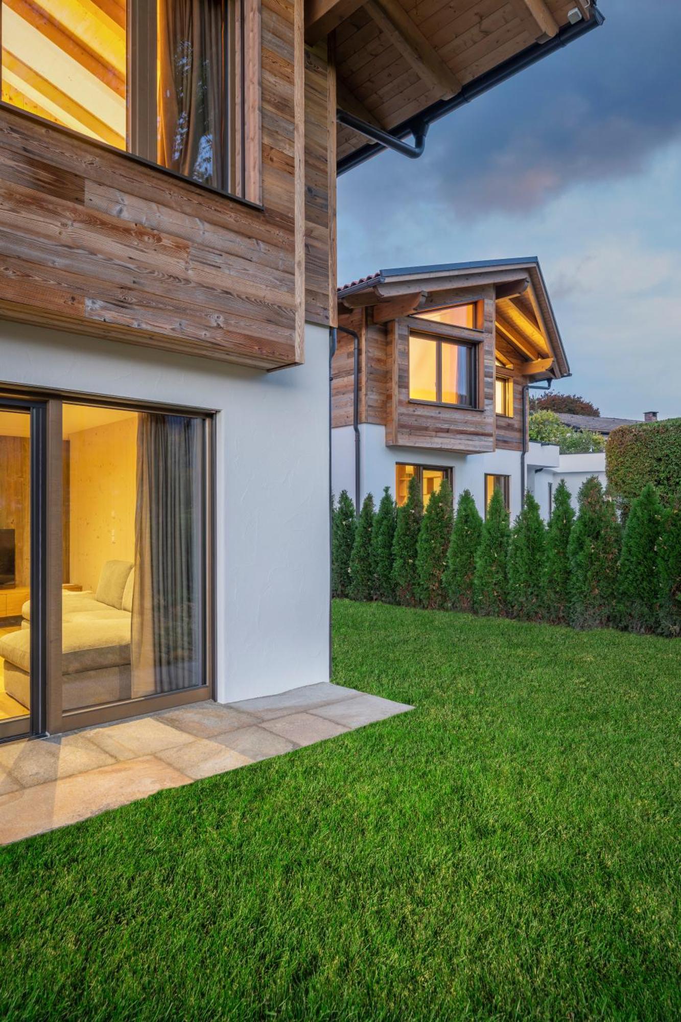 Riverside Chalet Alpspitze Garmisch-Partenkirchen Exterior photo